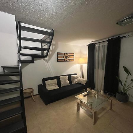 Hostel Tu Espacio Re - Casa II Cerca Del Aeropuerto Santiago de Chile Exteriör bild